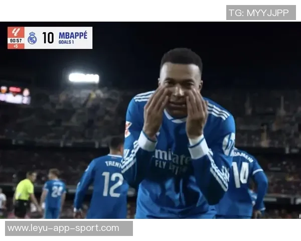 姆巴佩对摩纳哥表现惊艳15场比赛参与20球创本世纪新高